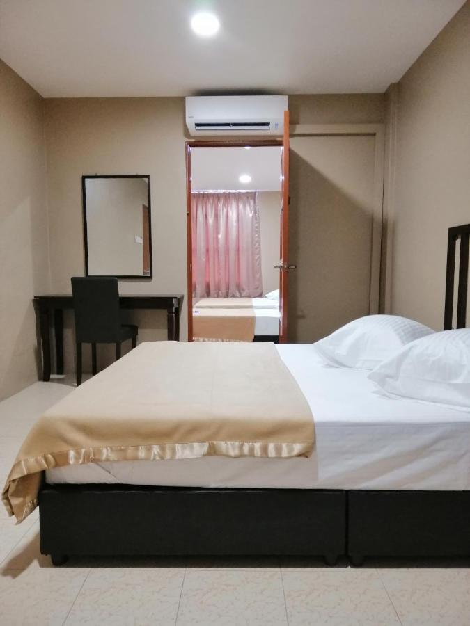 Hotel Nawar Pasir Mas Eksteriør billede